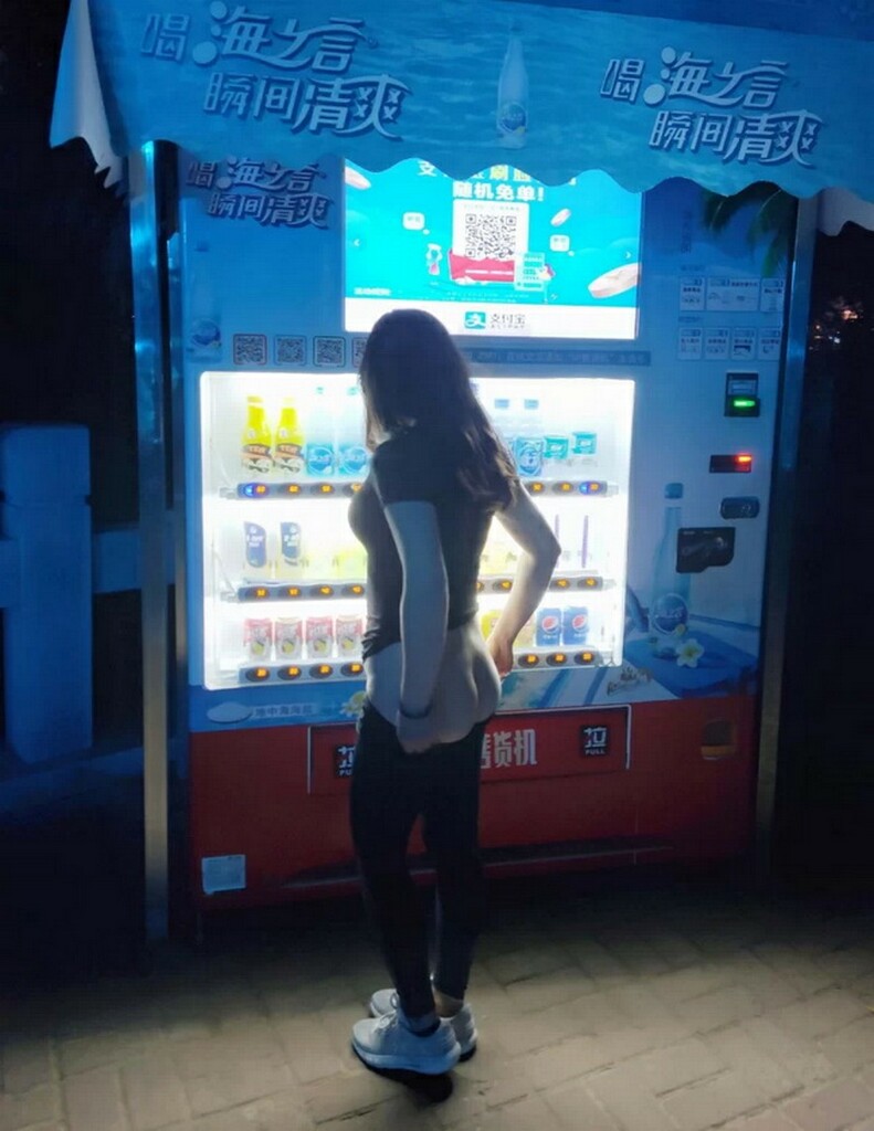 极品的风骚炮友