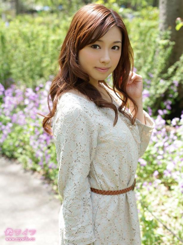 深見 弥生 Yayoi Fukami 瀬名あゆむ