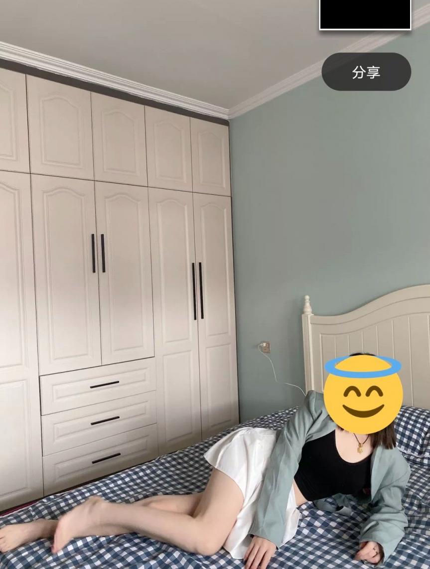 出差在外老婆自己在家寂寞