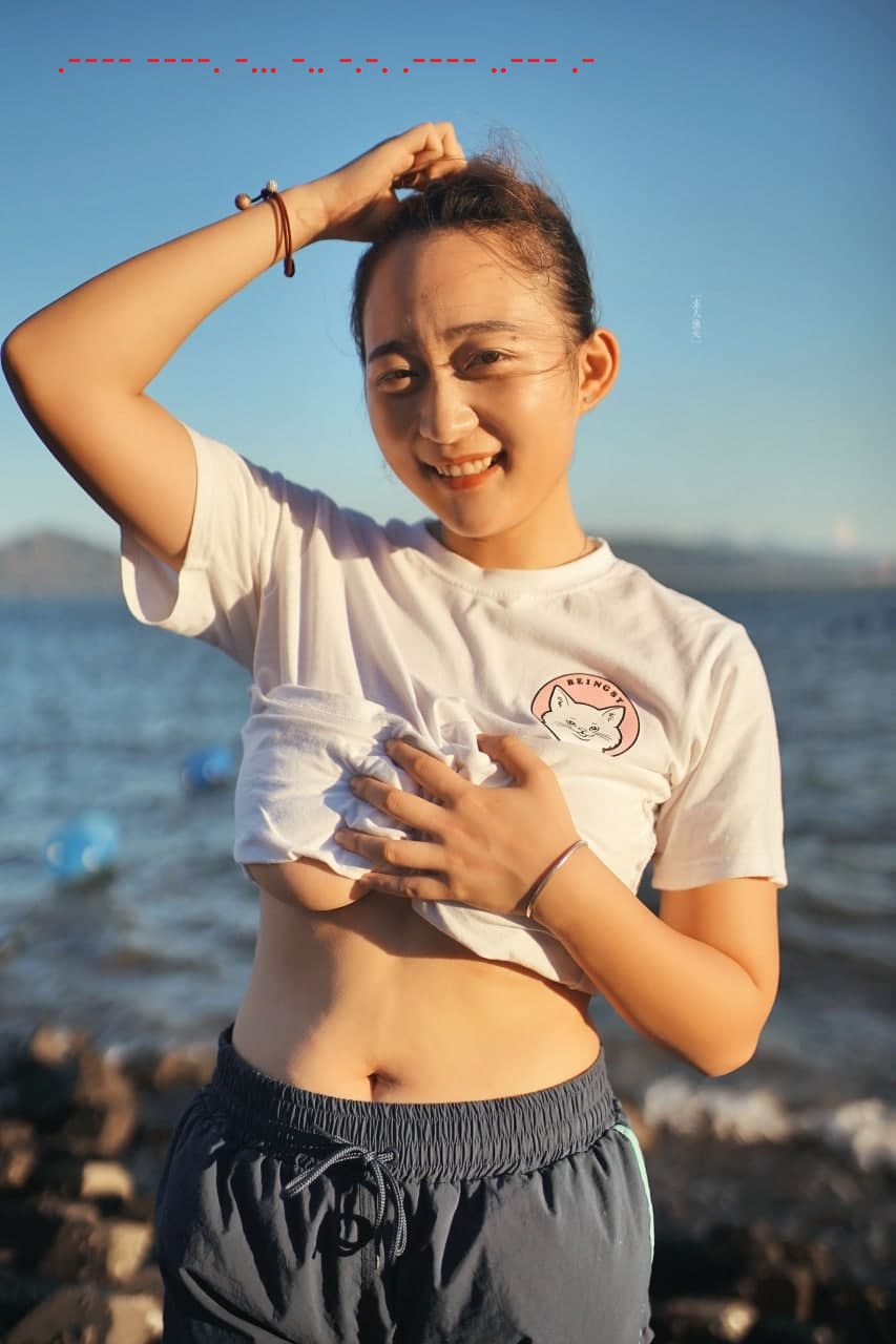 想让我吃香蕉还是鸡巴