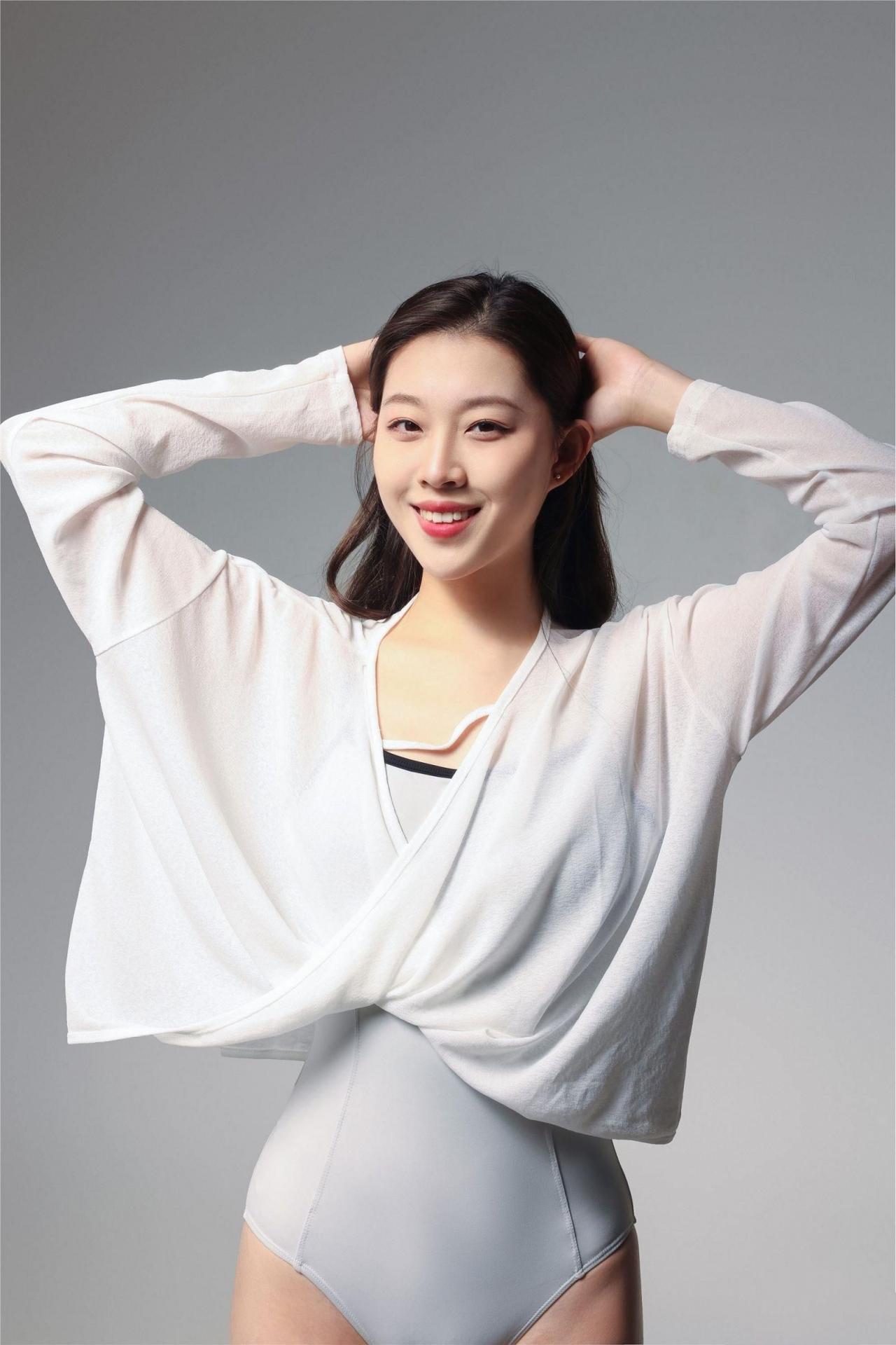 舞蹈生的树洞 羽