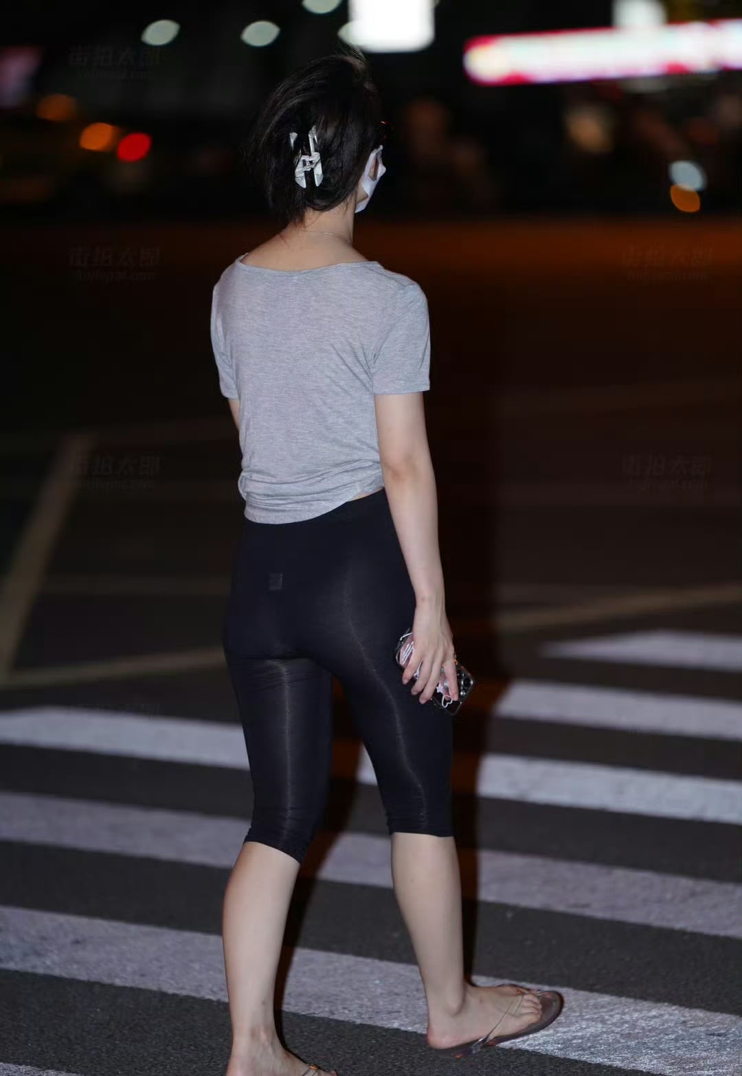 新时代的女性 [24P]