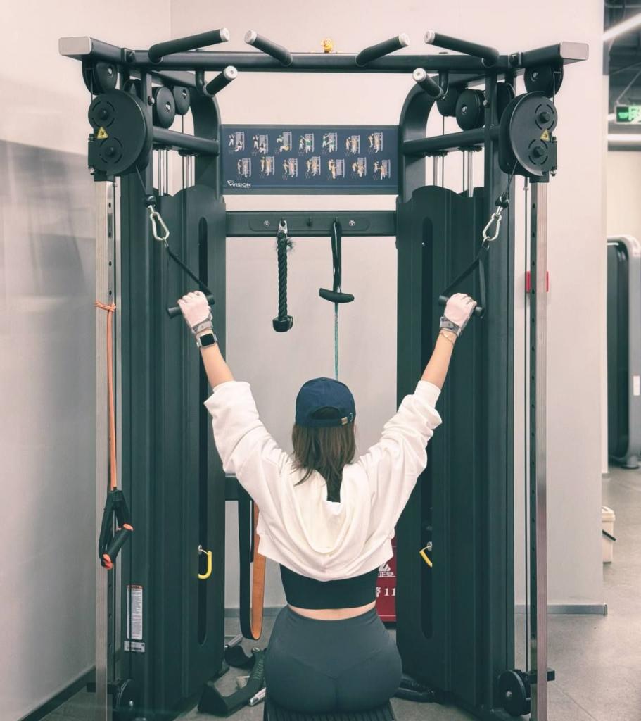 爱健身、爱咖啡、爱拍照