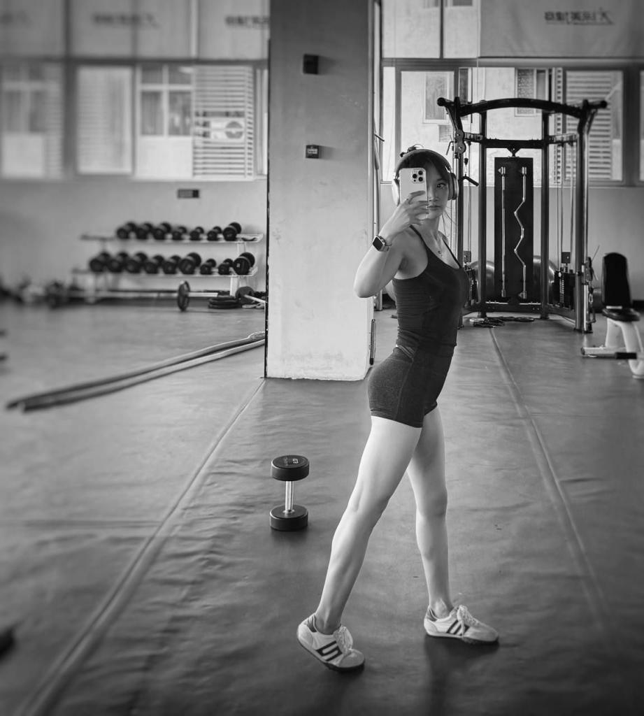 爱健身、爱咖啡、爱拍照