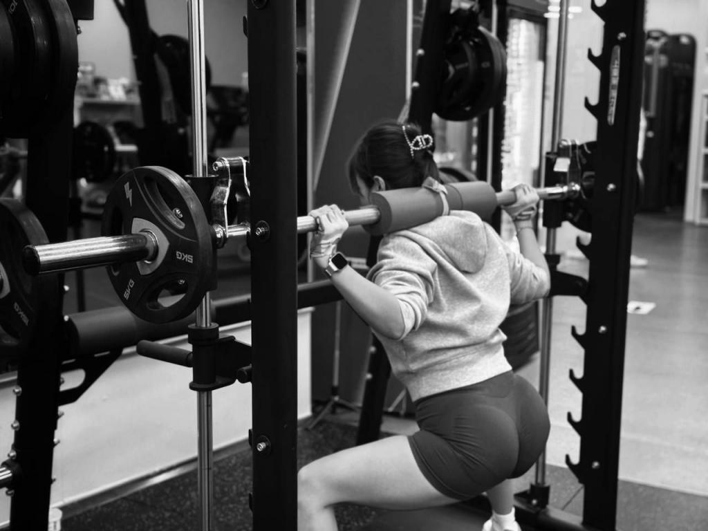 爱健身、爱咖啡、爱拍照