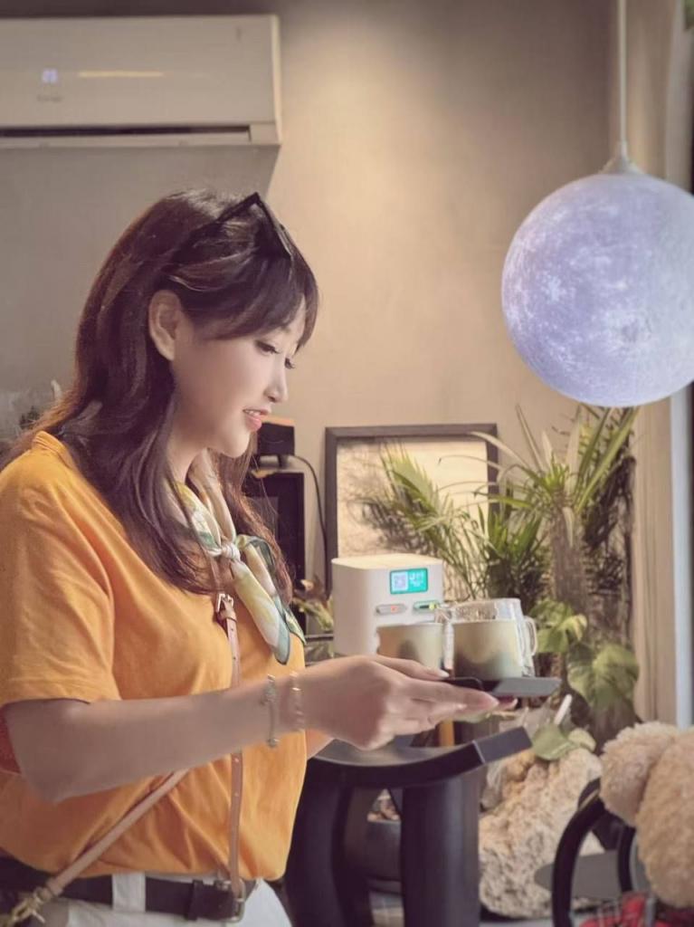 爱健身、爱咖啡、爱拍照