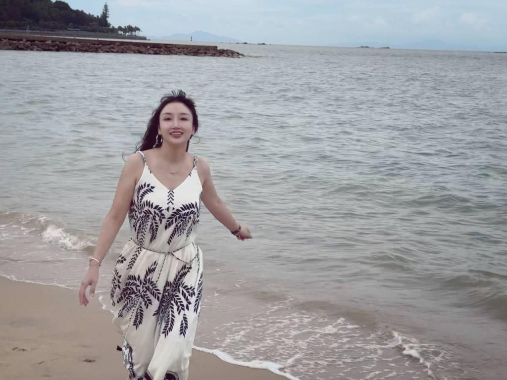 爱健身、爱咖啡、爱拍照