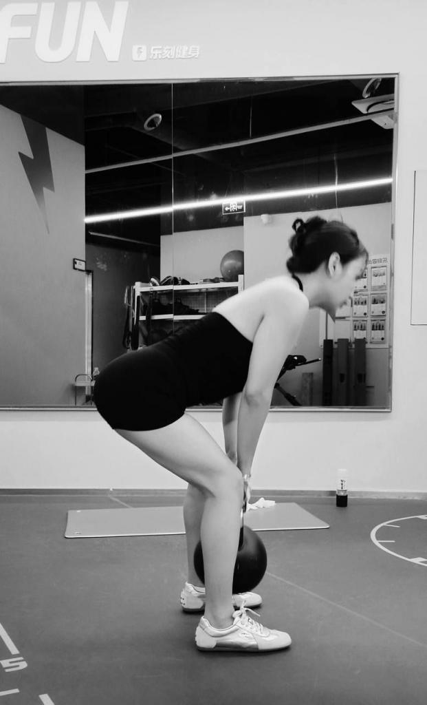 爱健身、爱咖啡、爱拍照