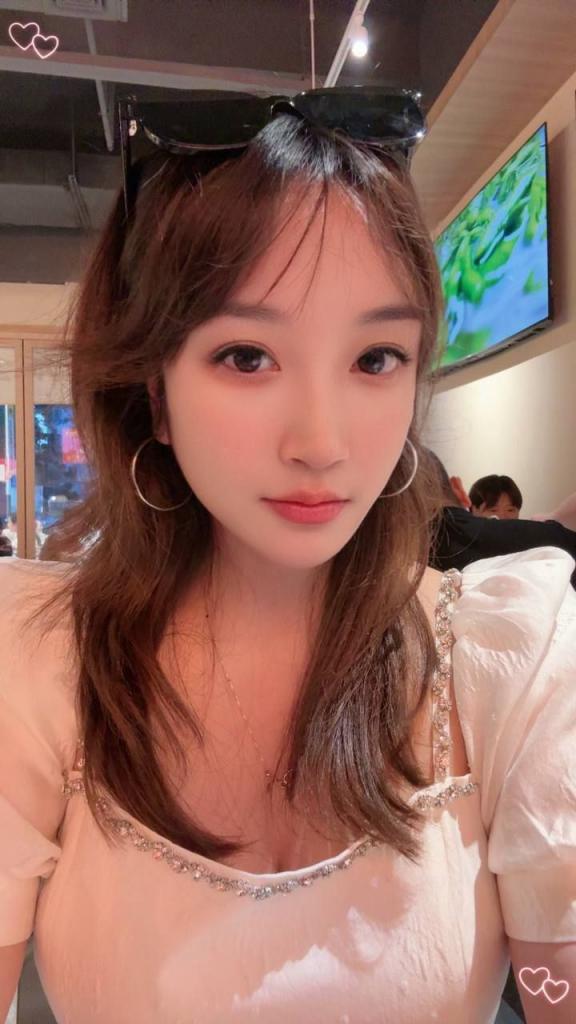 爱健身、爱咖啡、爱拍照