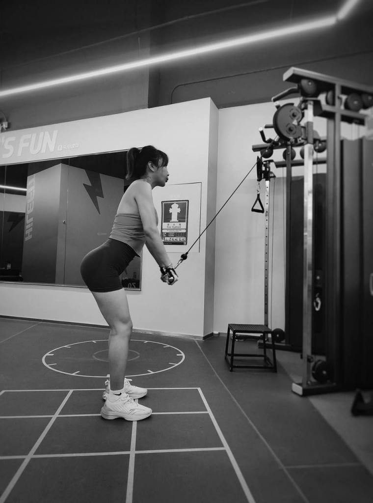 爱健身、爱咖啡、爱拍照