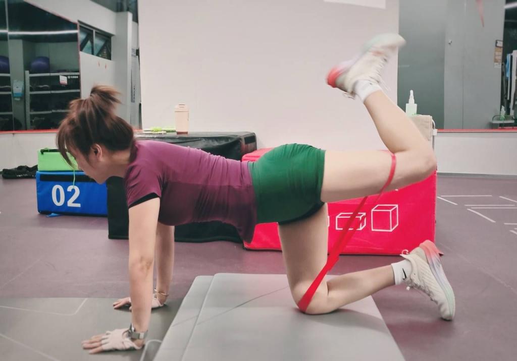 爱健身、爱咖啡、爱拍照