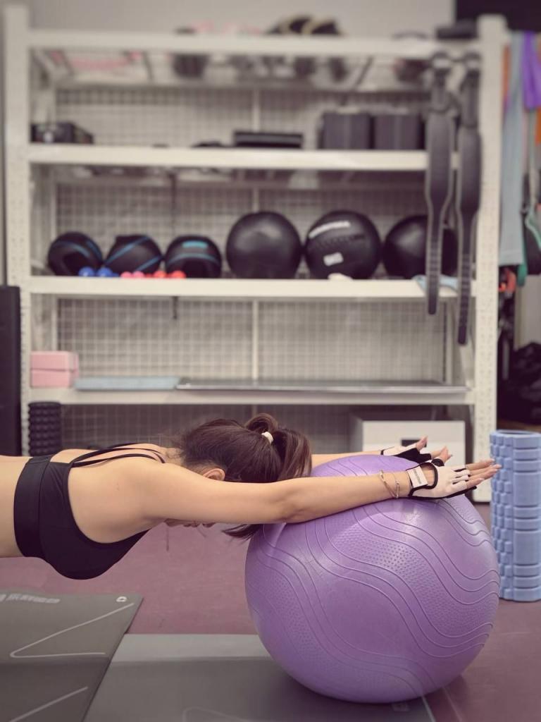 爱健身、爱咖啡、爱拍照