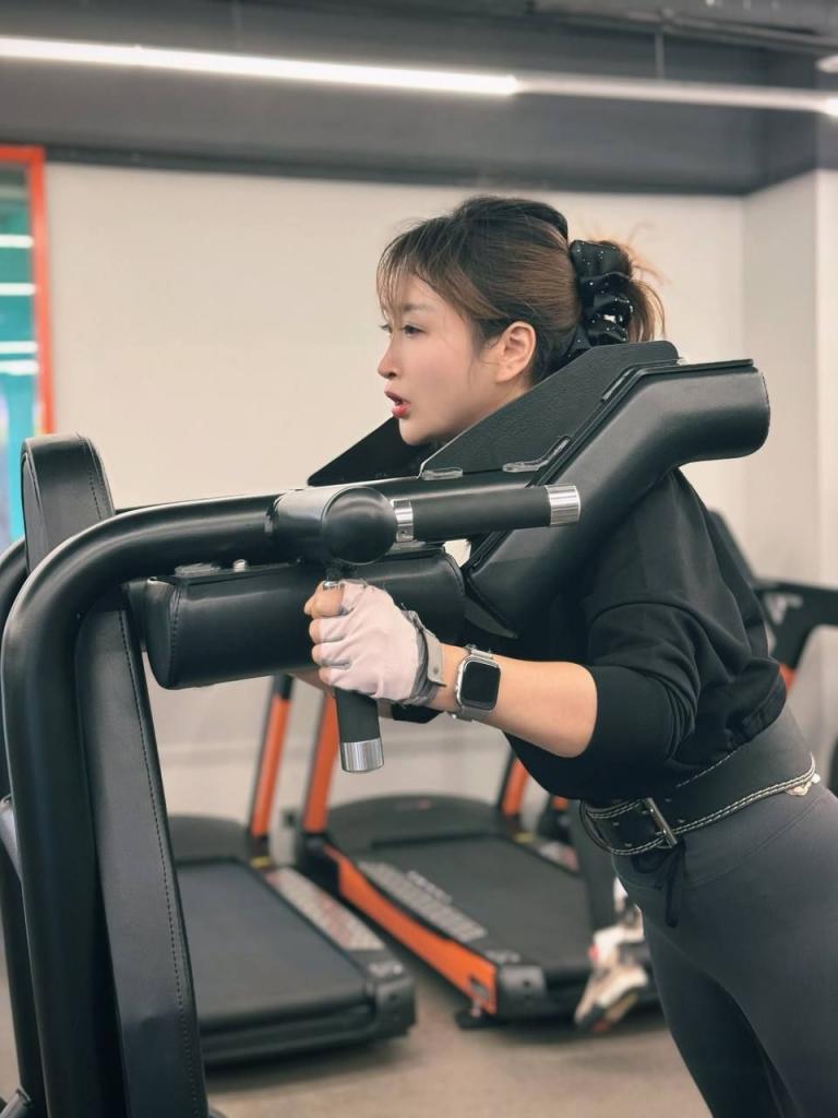 爱健身、爱咖啡、爱拍照