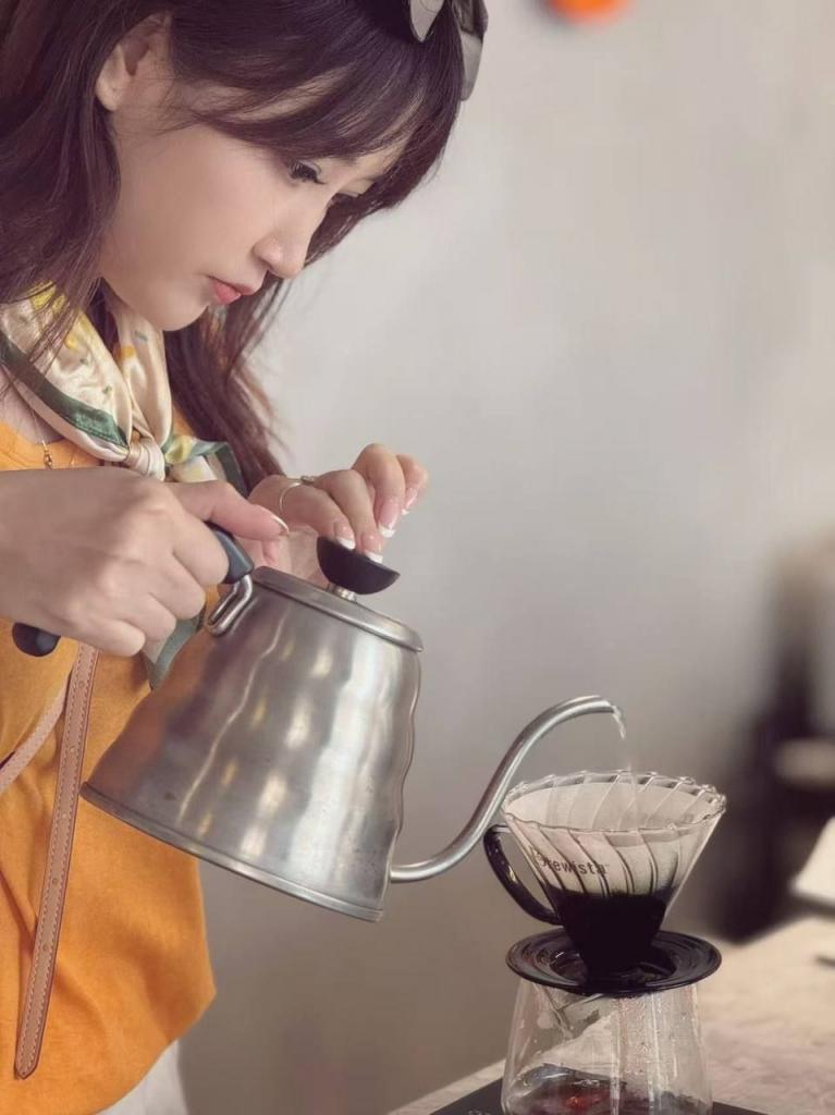 爱健身、爱咖啡、爱拍照