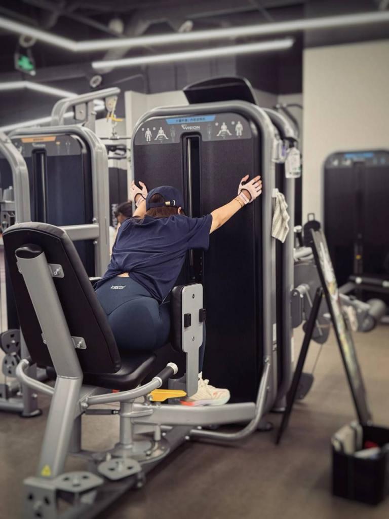 爱健身、爱咖啡、爱拍照