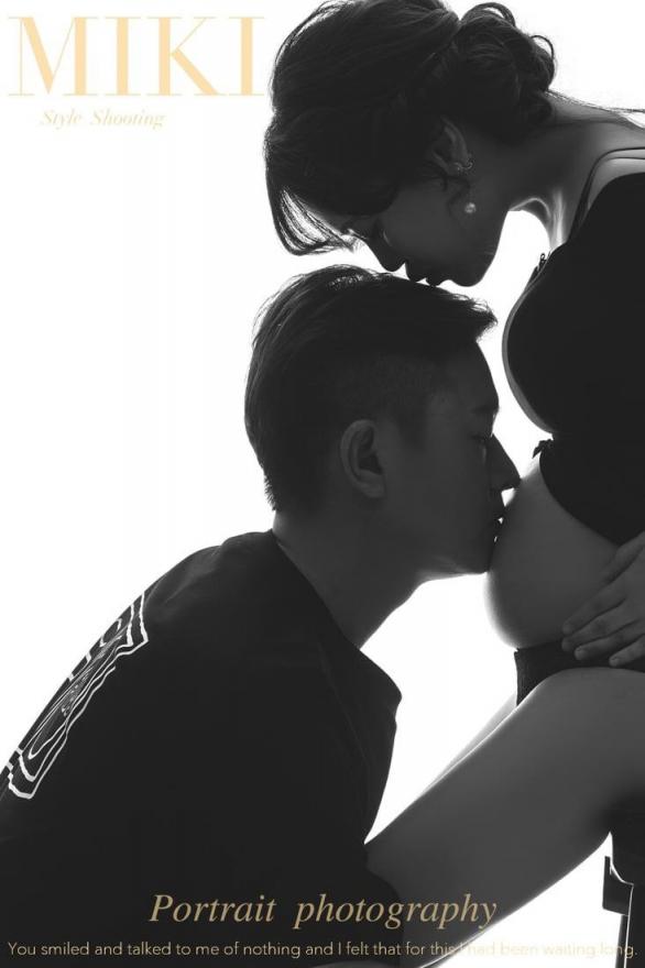 嘘，静静地看就行了