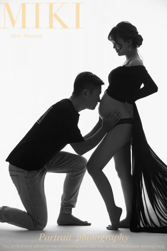 嘘，静静地看就行了