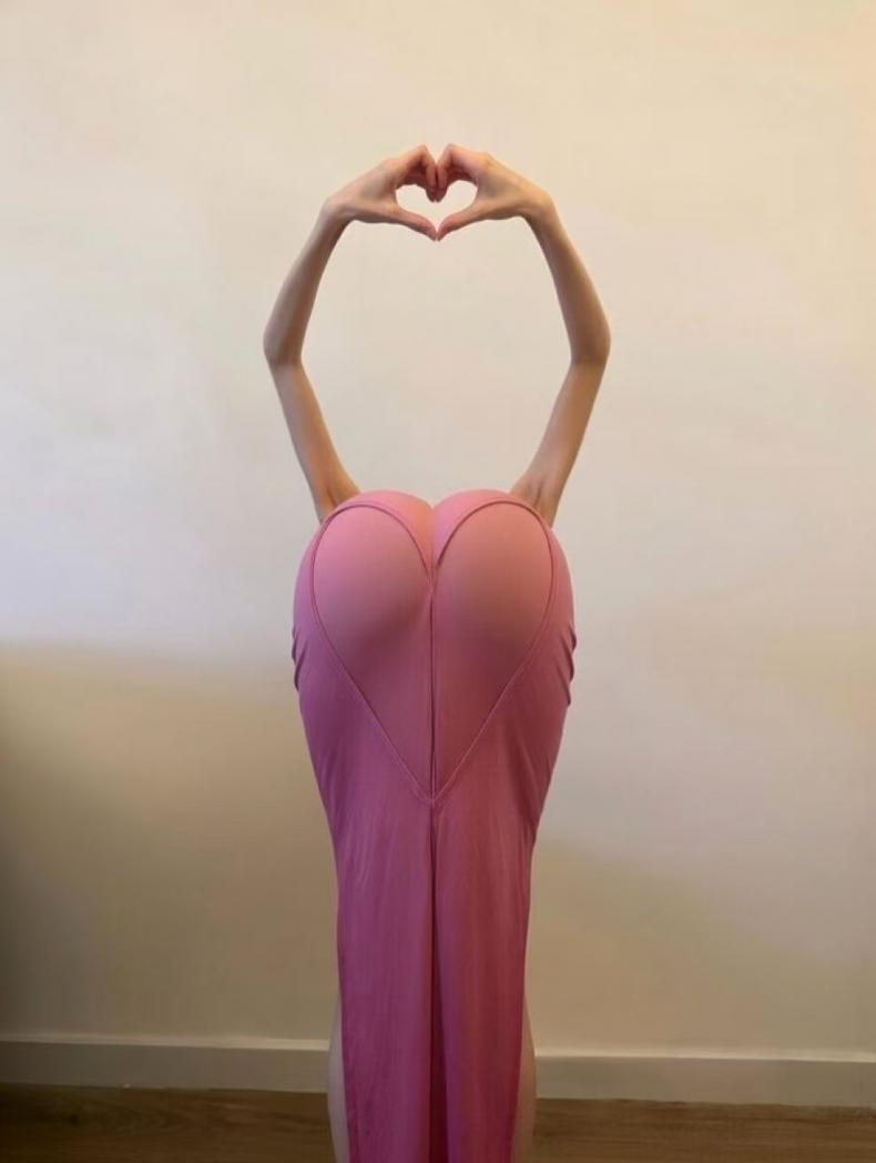 蜜桃臀的诱惑是个爱心形状