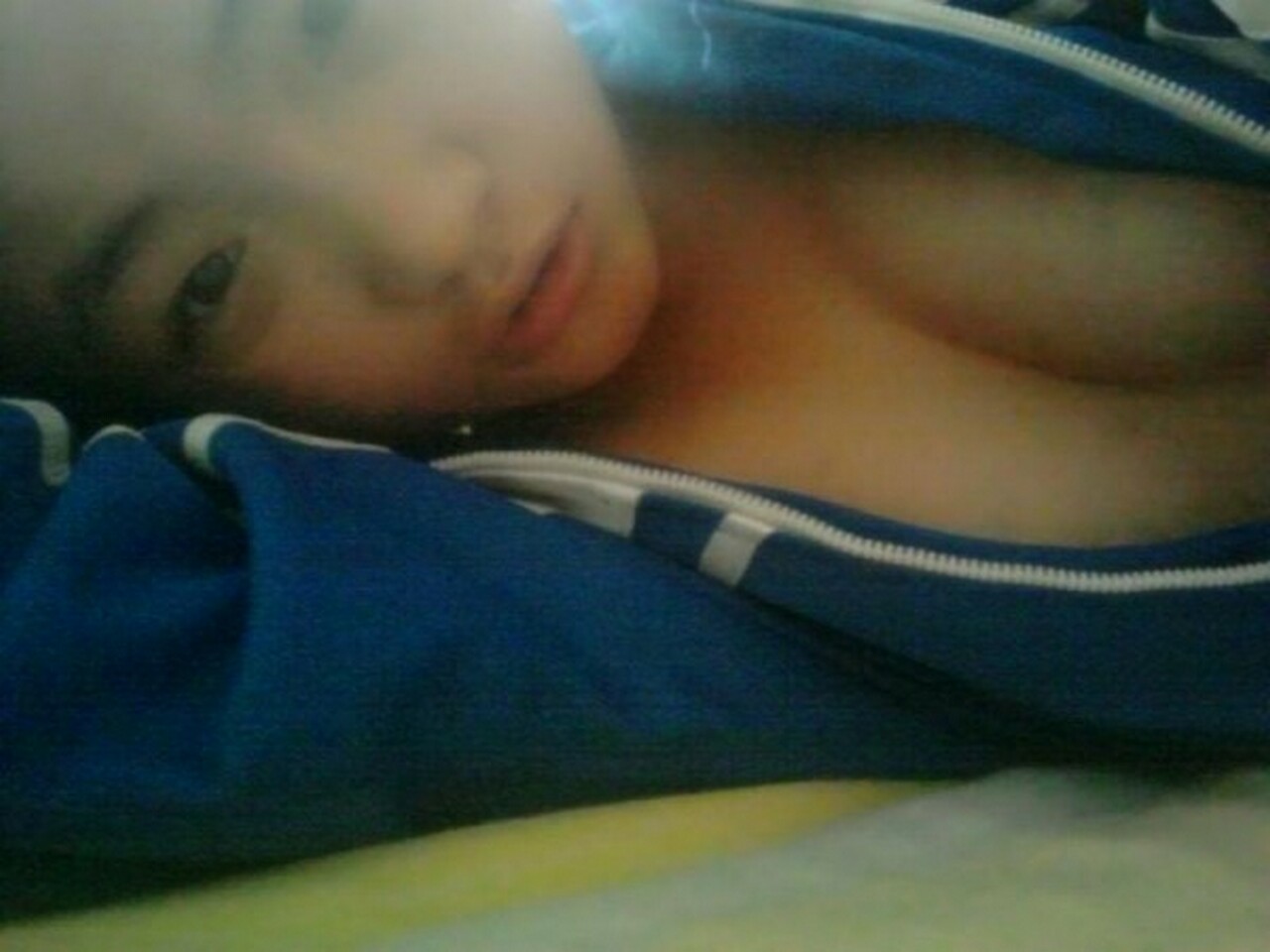 这么小逼逼就黑了，露脸贵在真实