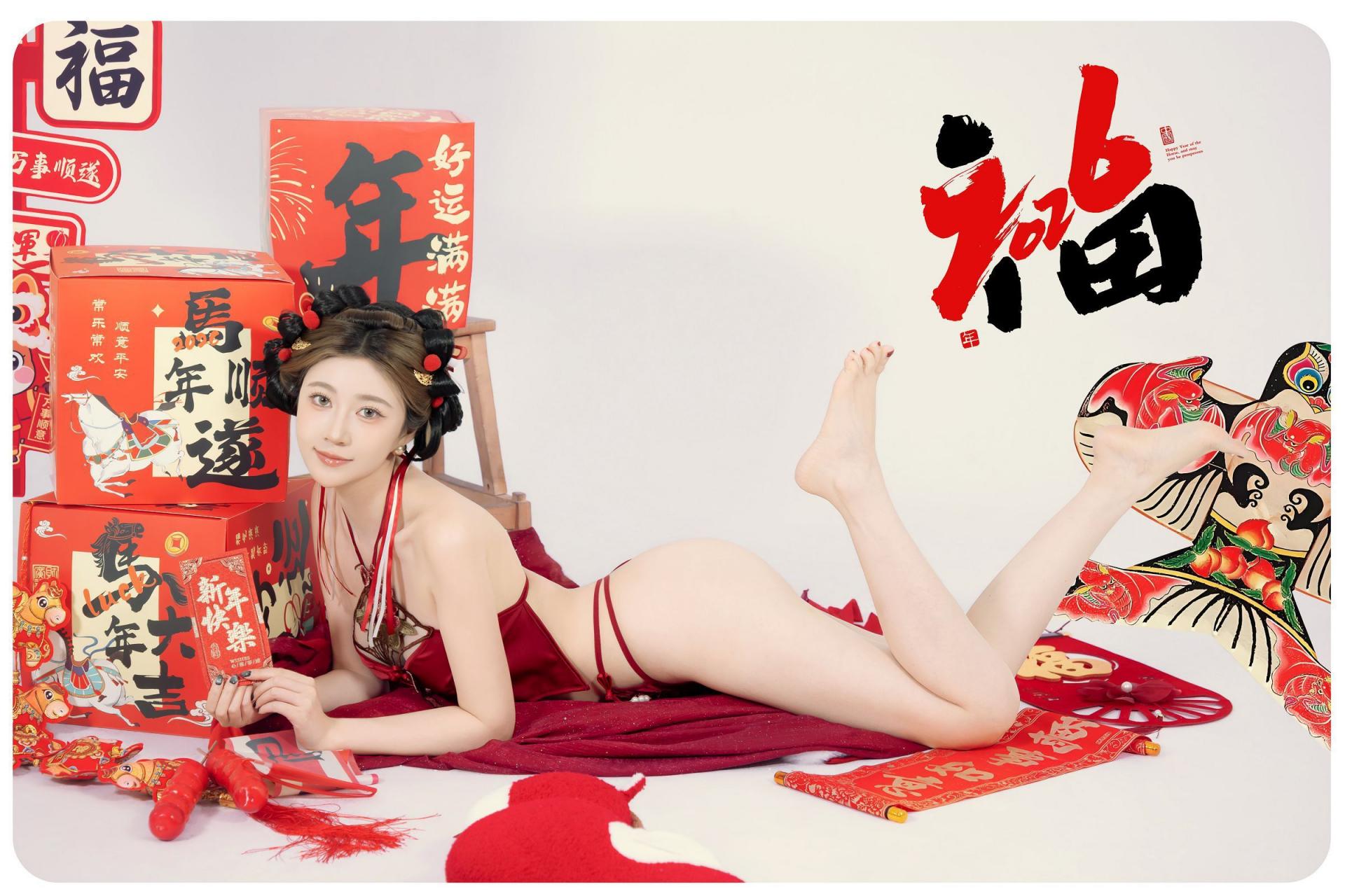 马年大鸡！年年有鱼