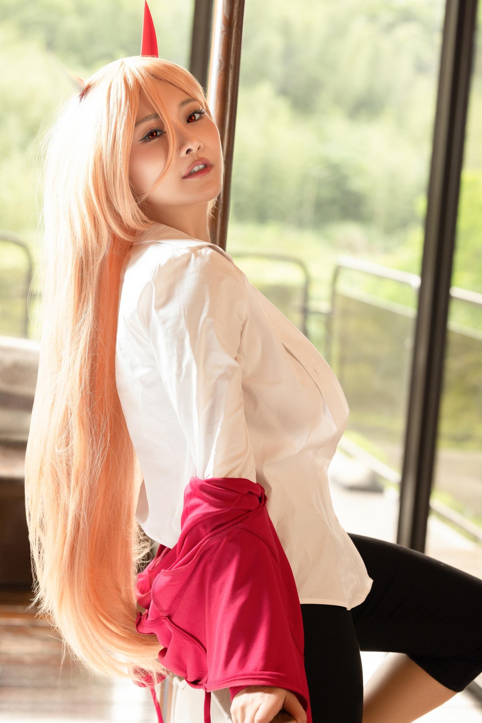大奶子的诱惑