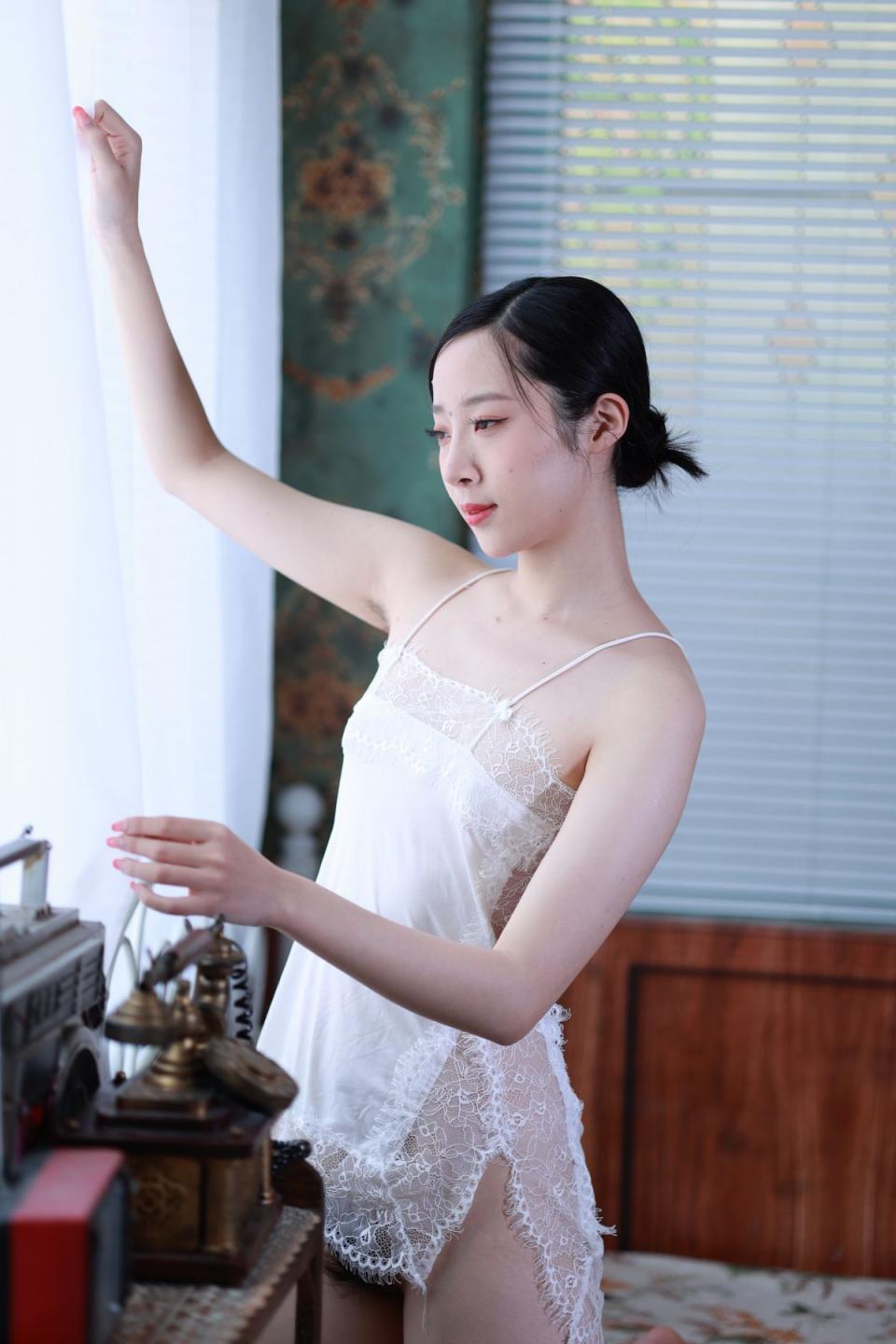 小少妇如此的鲜嫩啊