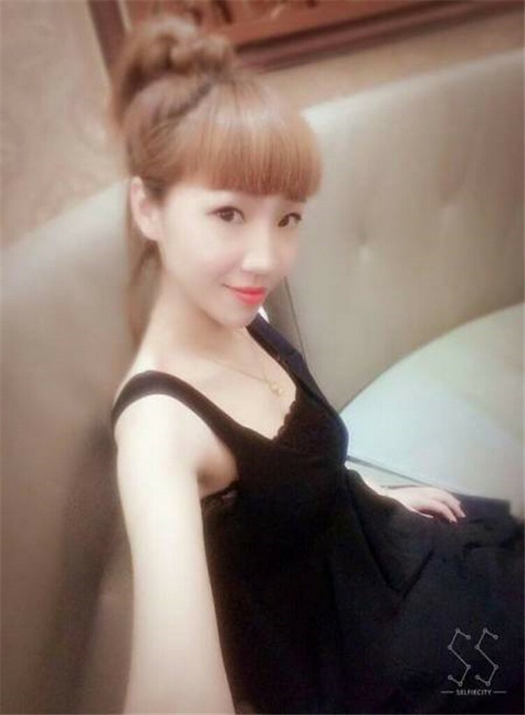 单位新来人妻同事忘不掉你的骚