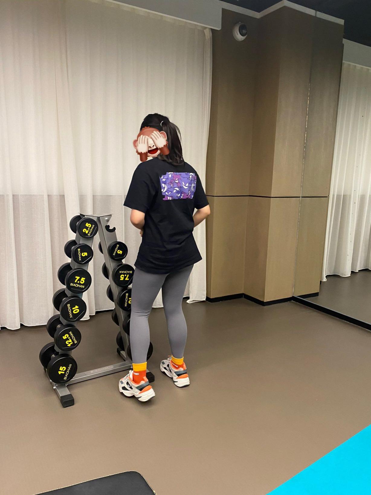 身材不错的少妇