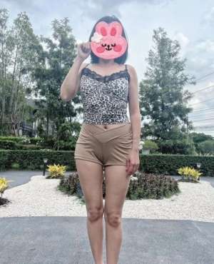骚媳妇流连泰国的闲适生活，都不想回国了