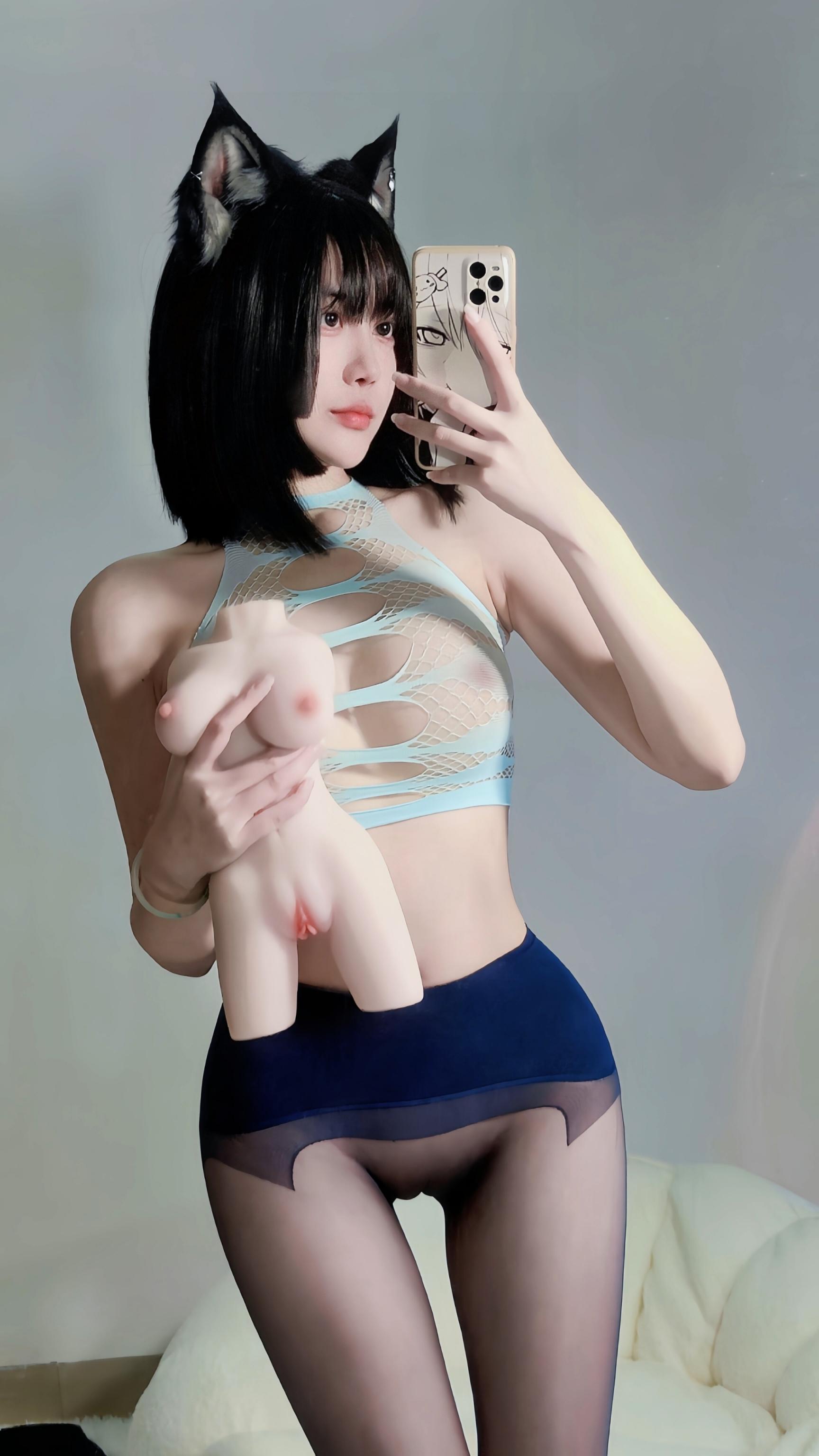 诱人一线天 活捉一位黑丝猫耳娘