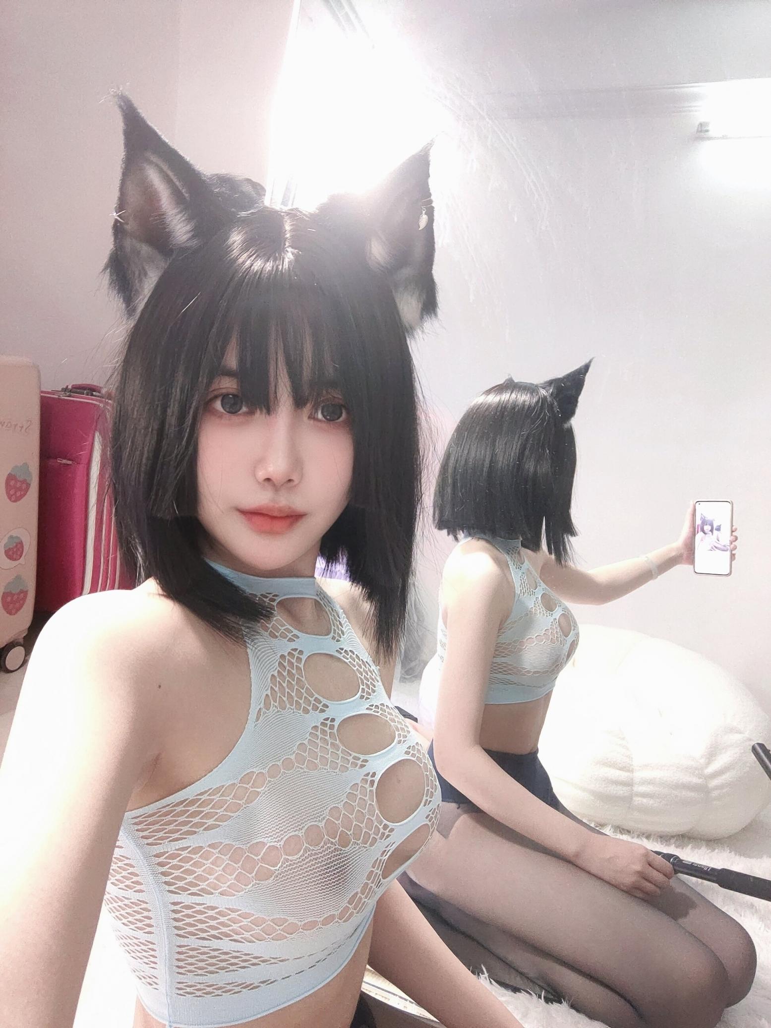 诱人一线天 活捉一位黑丝猫耳娘