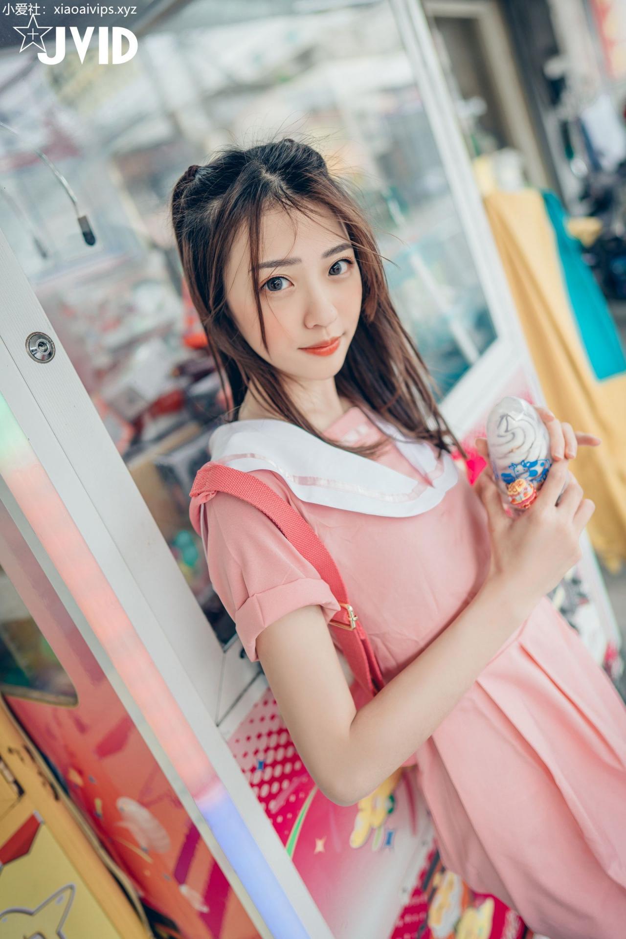 妍妍Angel，粉红少女的独处
