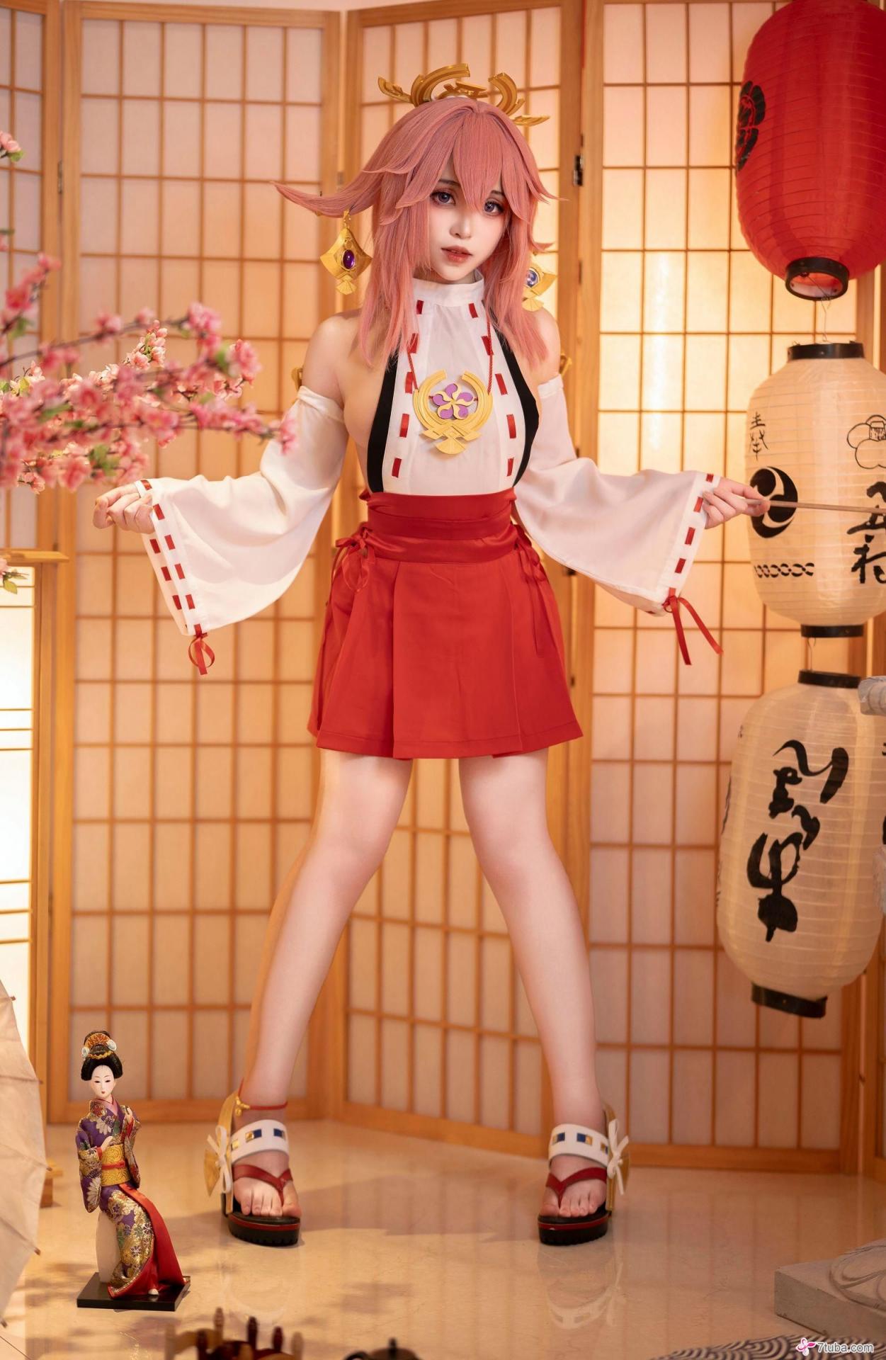 性感美图 八重神子