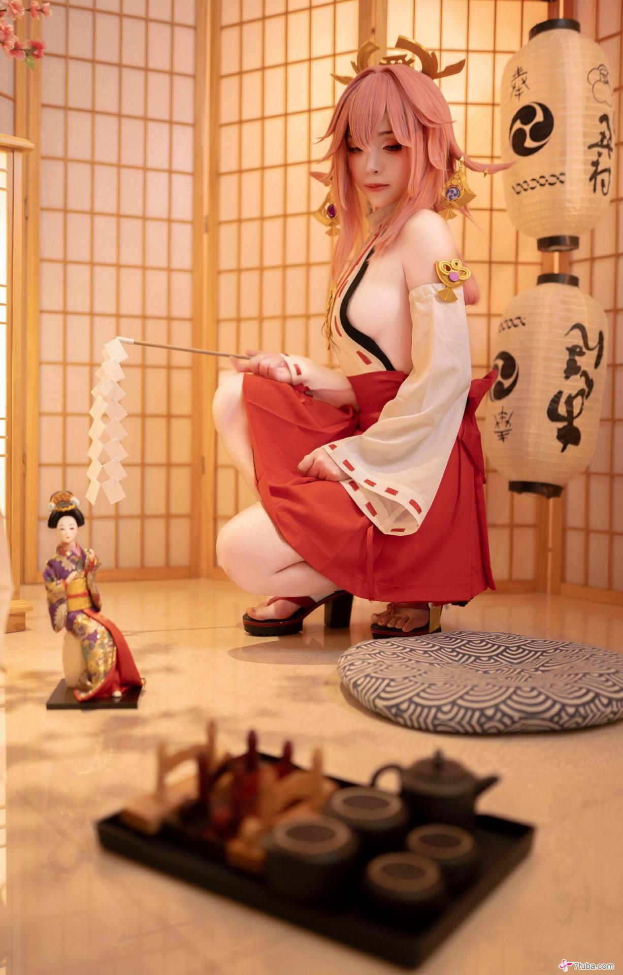 性感美图 八重神子