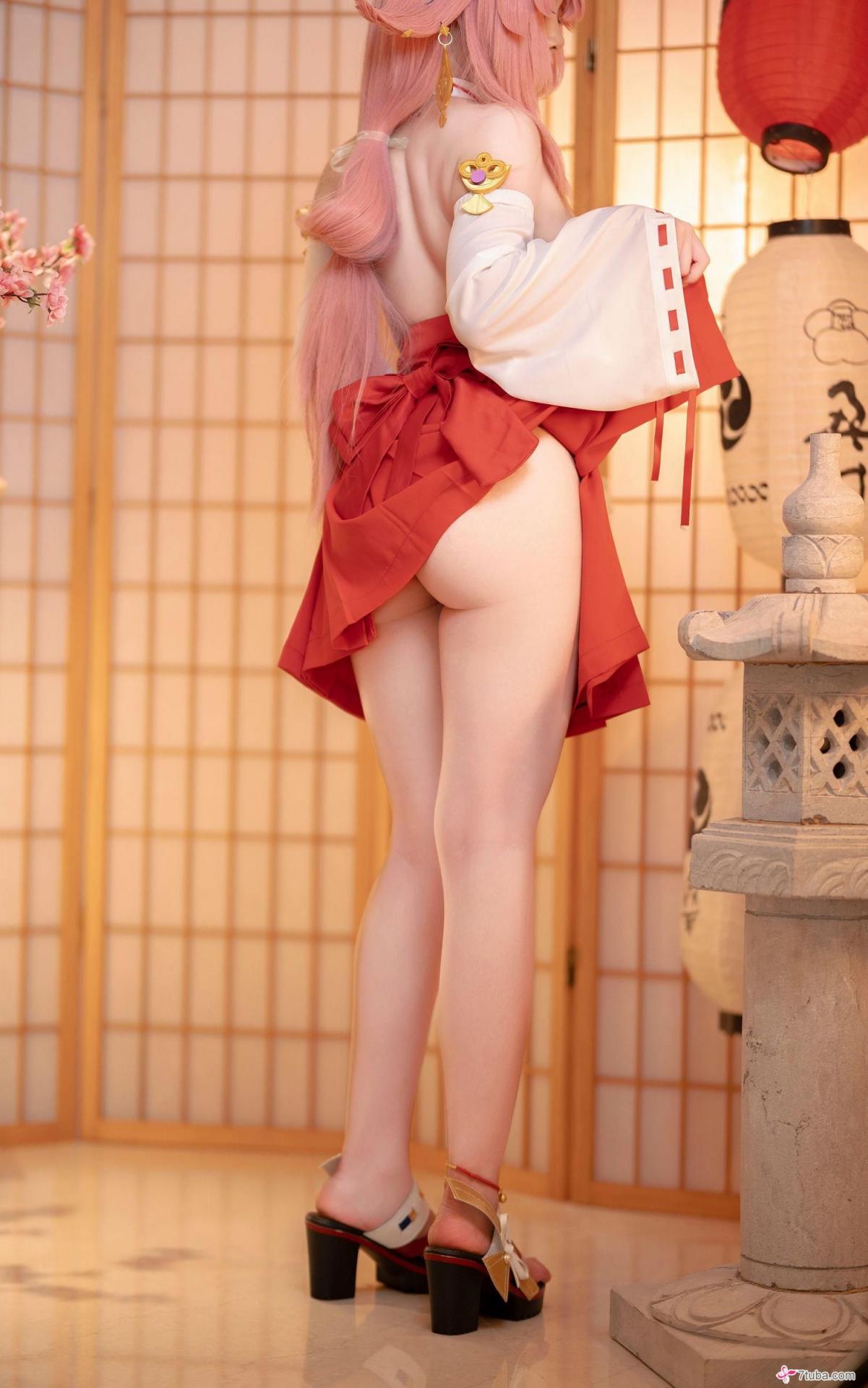 性感美图 八重神子
