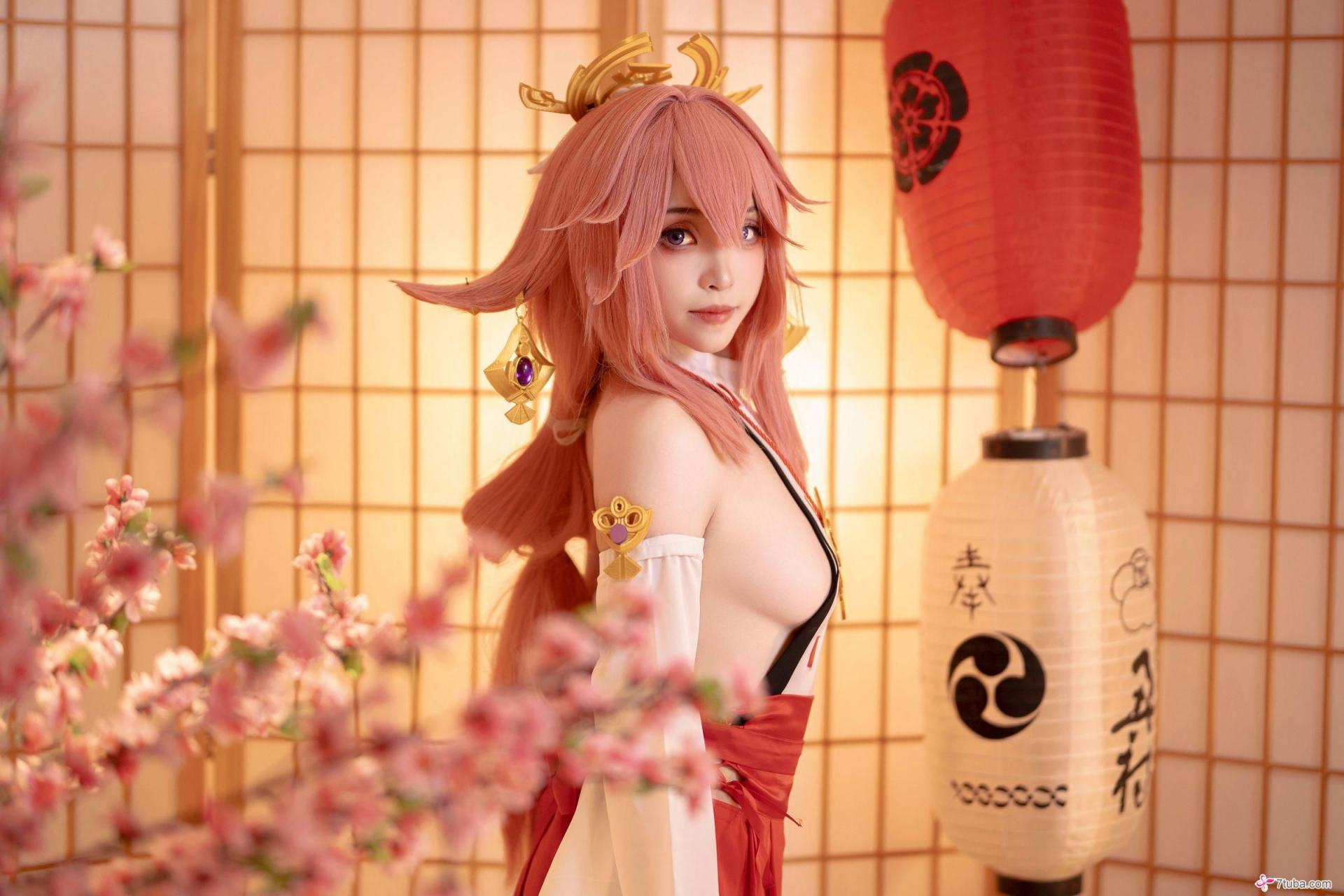 性感美图 八重神子