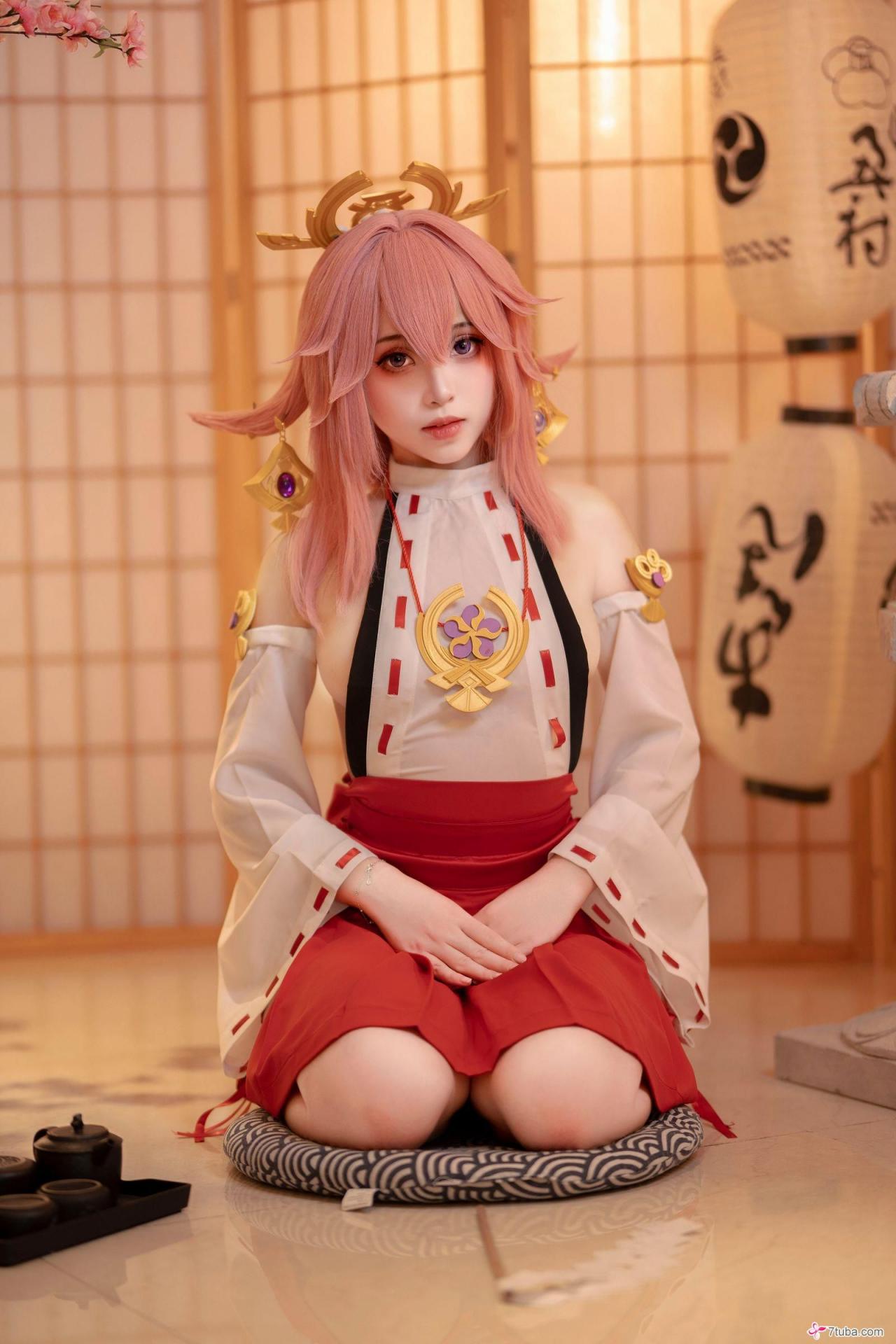 性感美图 八重神子