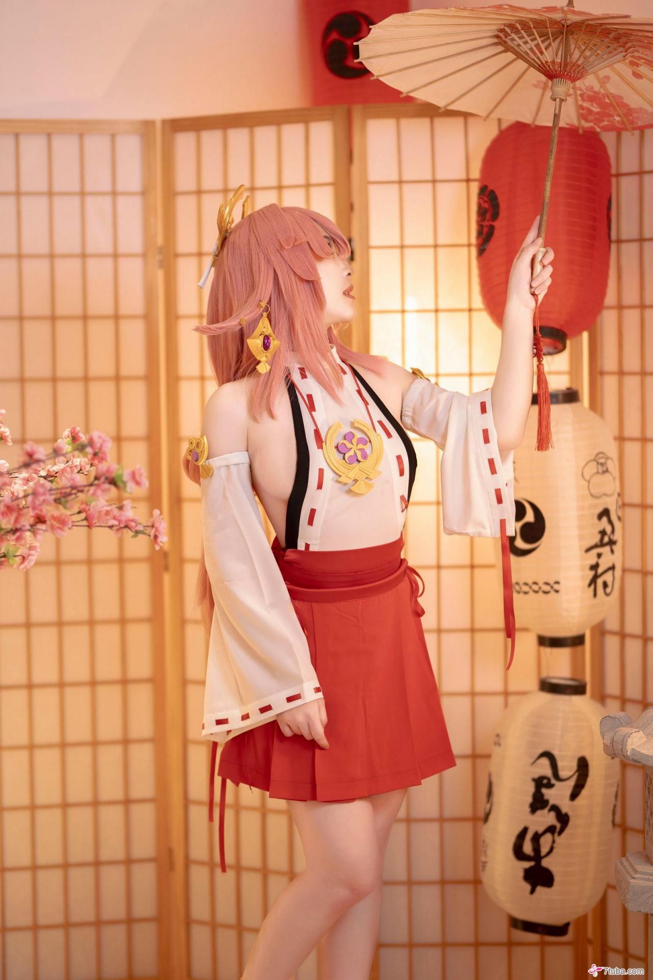 性感美图 八重神子