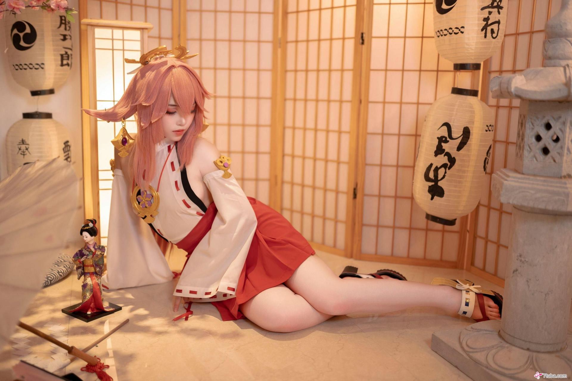 性感美图 八重神子