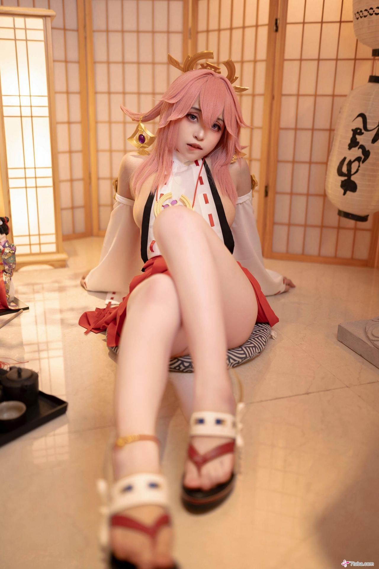 性感美图 八重神子