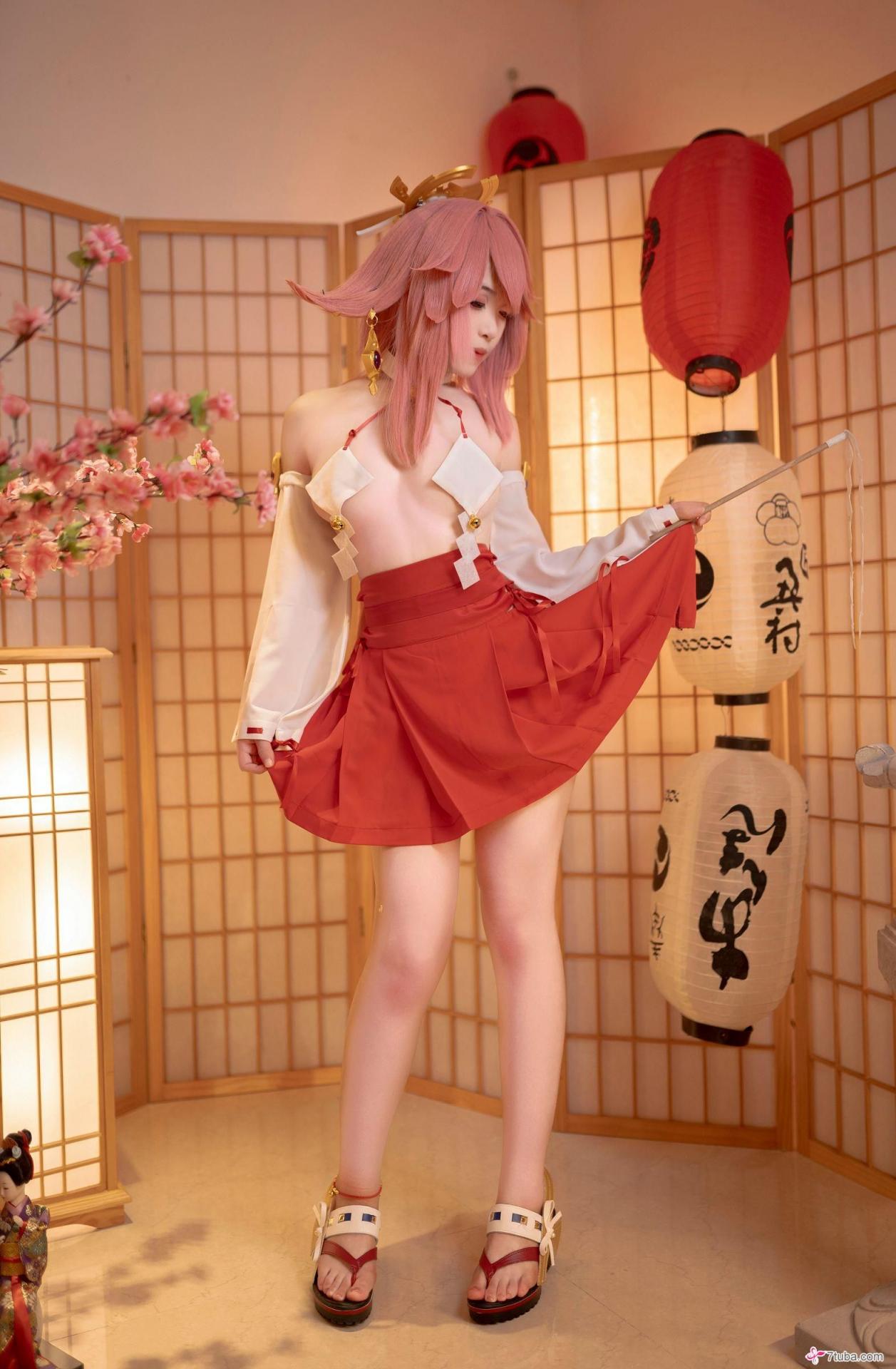 性感美图 八重神子