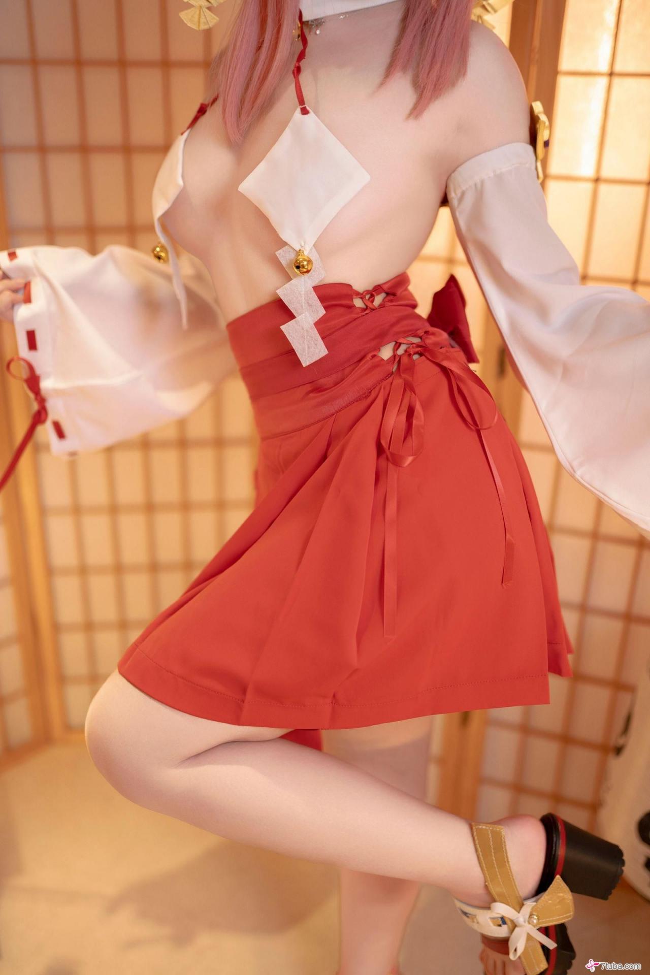 性感美图 八重神子