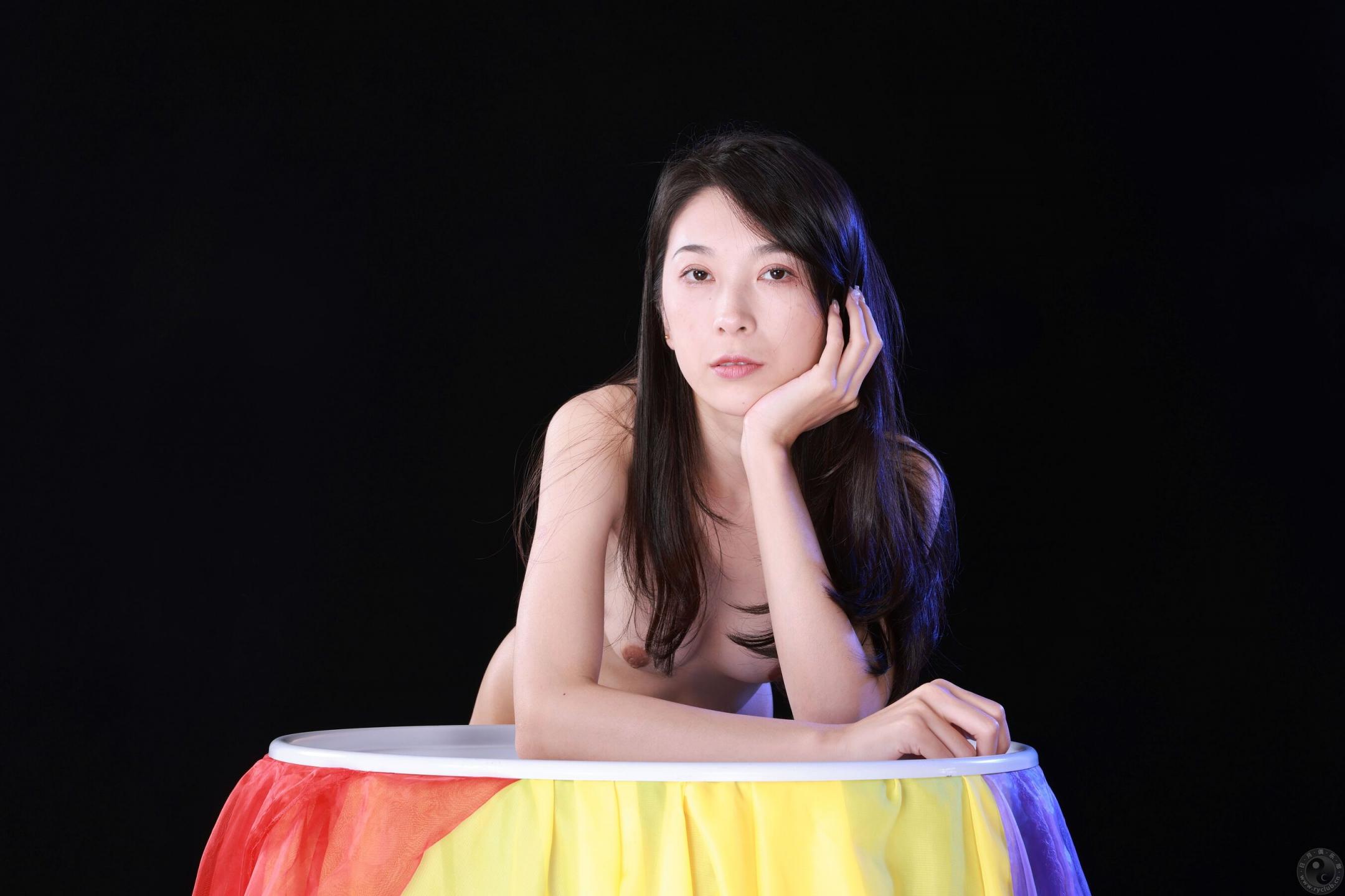 国模阿洛私拍套图