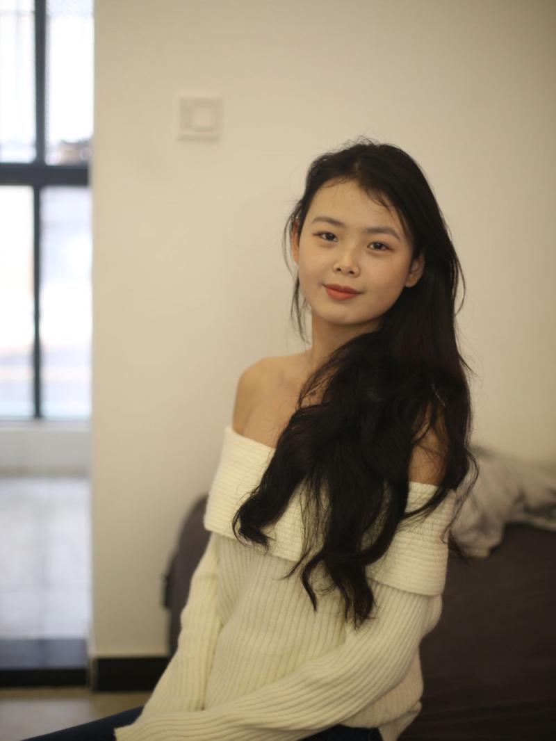 好纯的妹子啊 感觉太好了