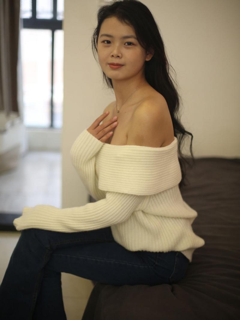 好纯的妹子啊 感觉太好了