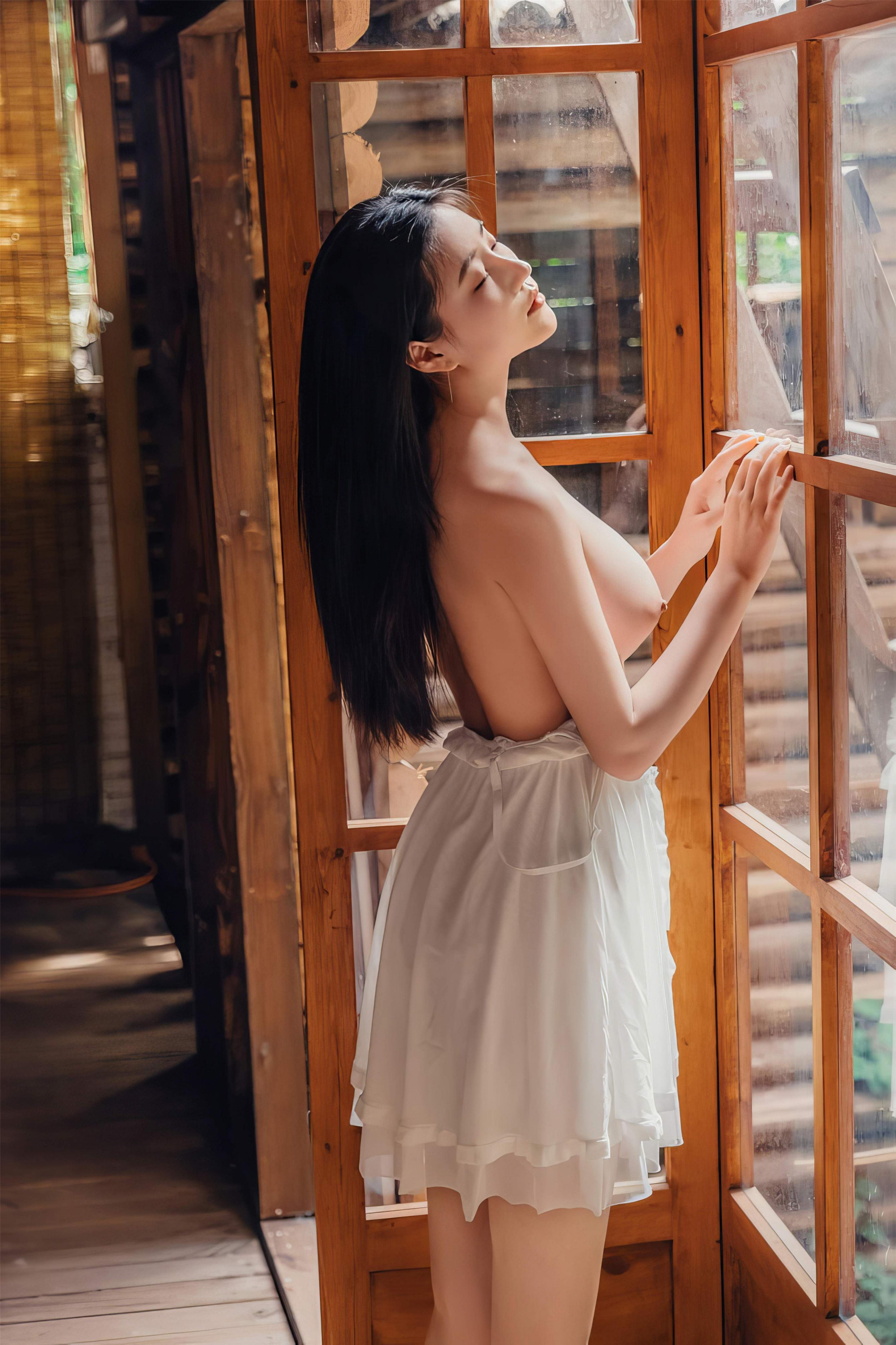 林间小屋，白裙兜不住的美胸