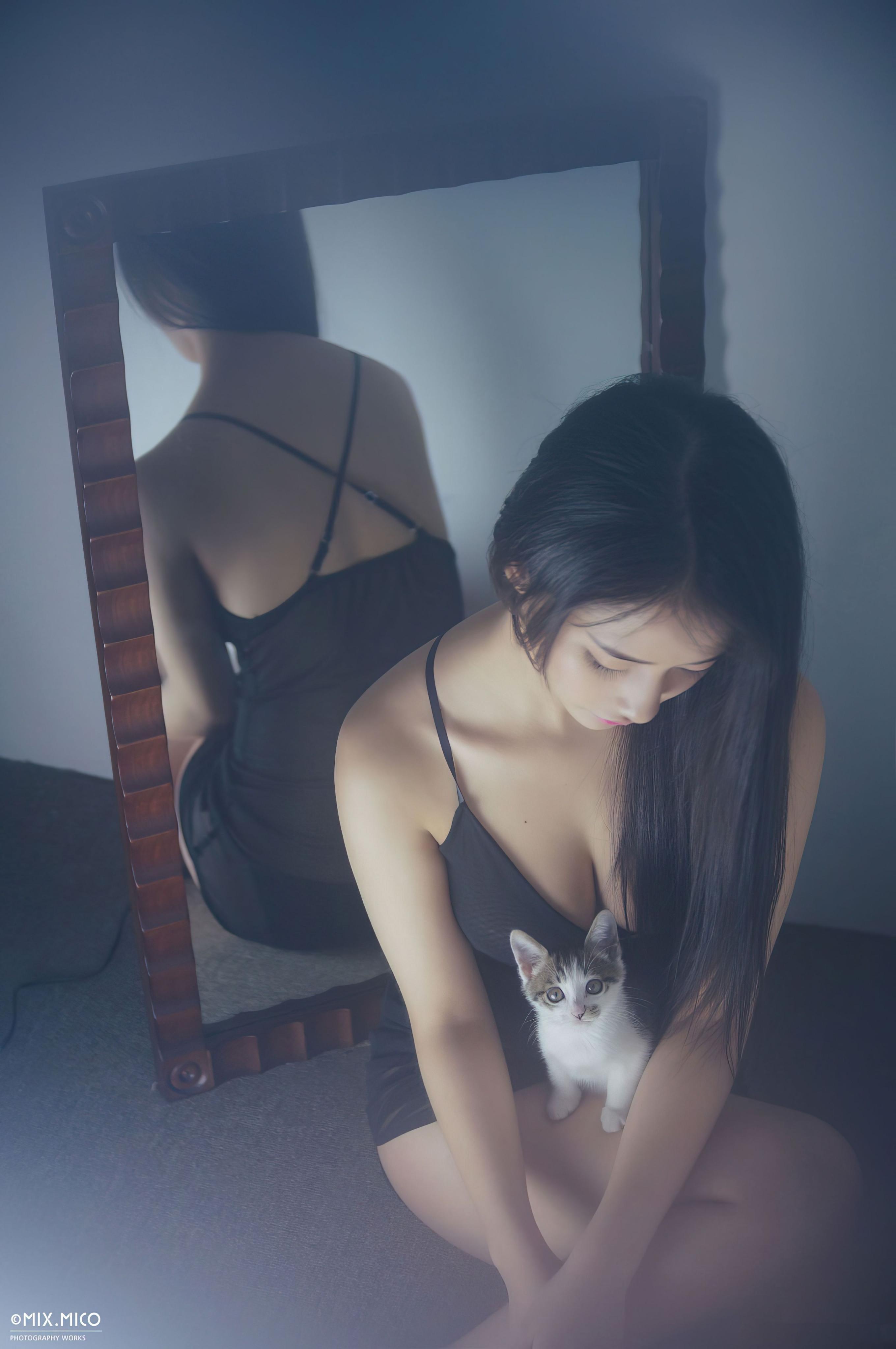 镜中玉体（一）