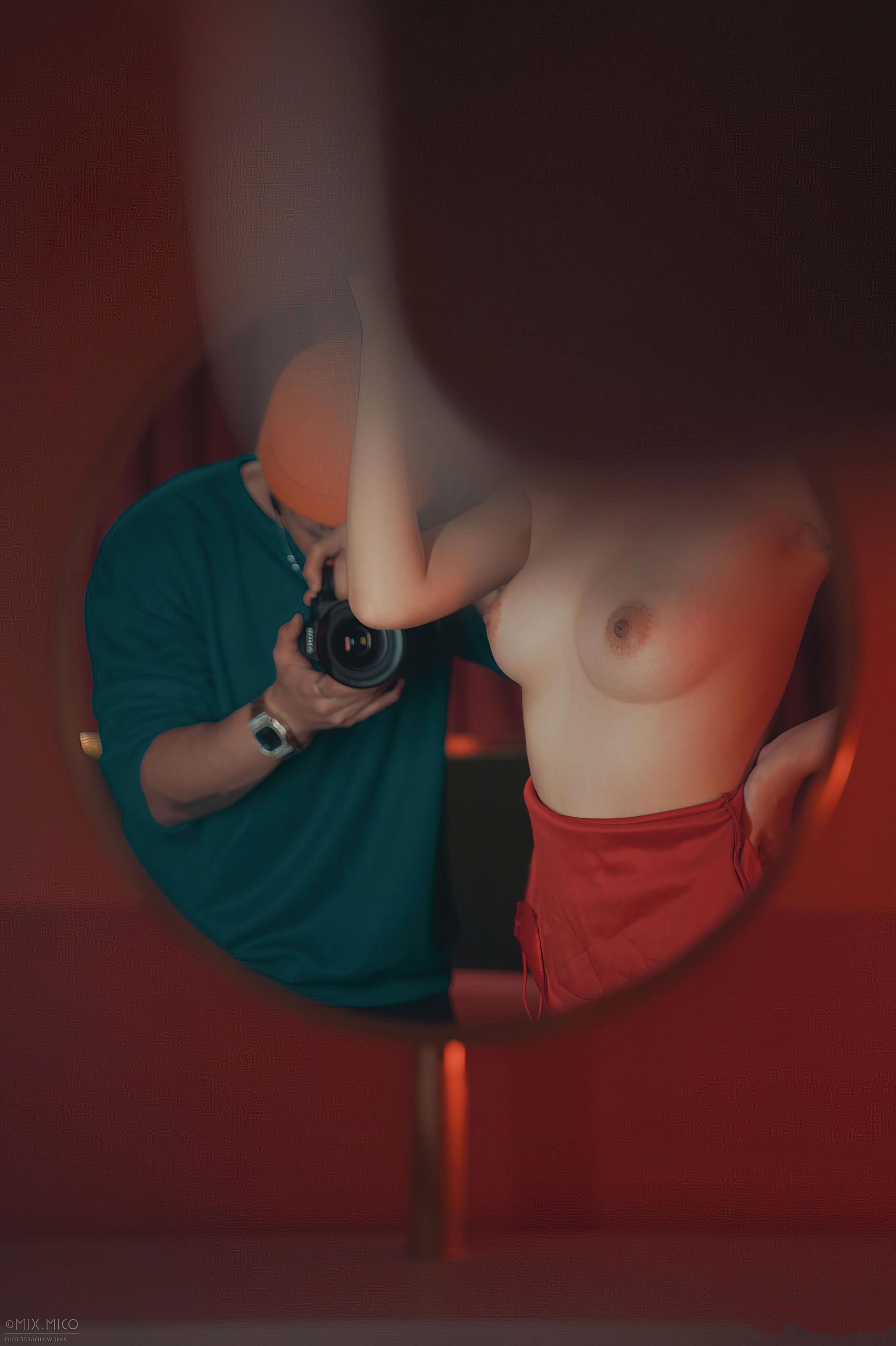 镜中玉体（一）