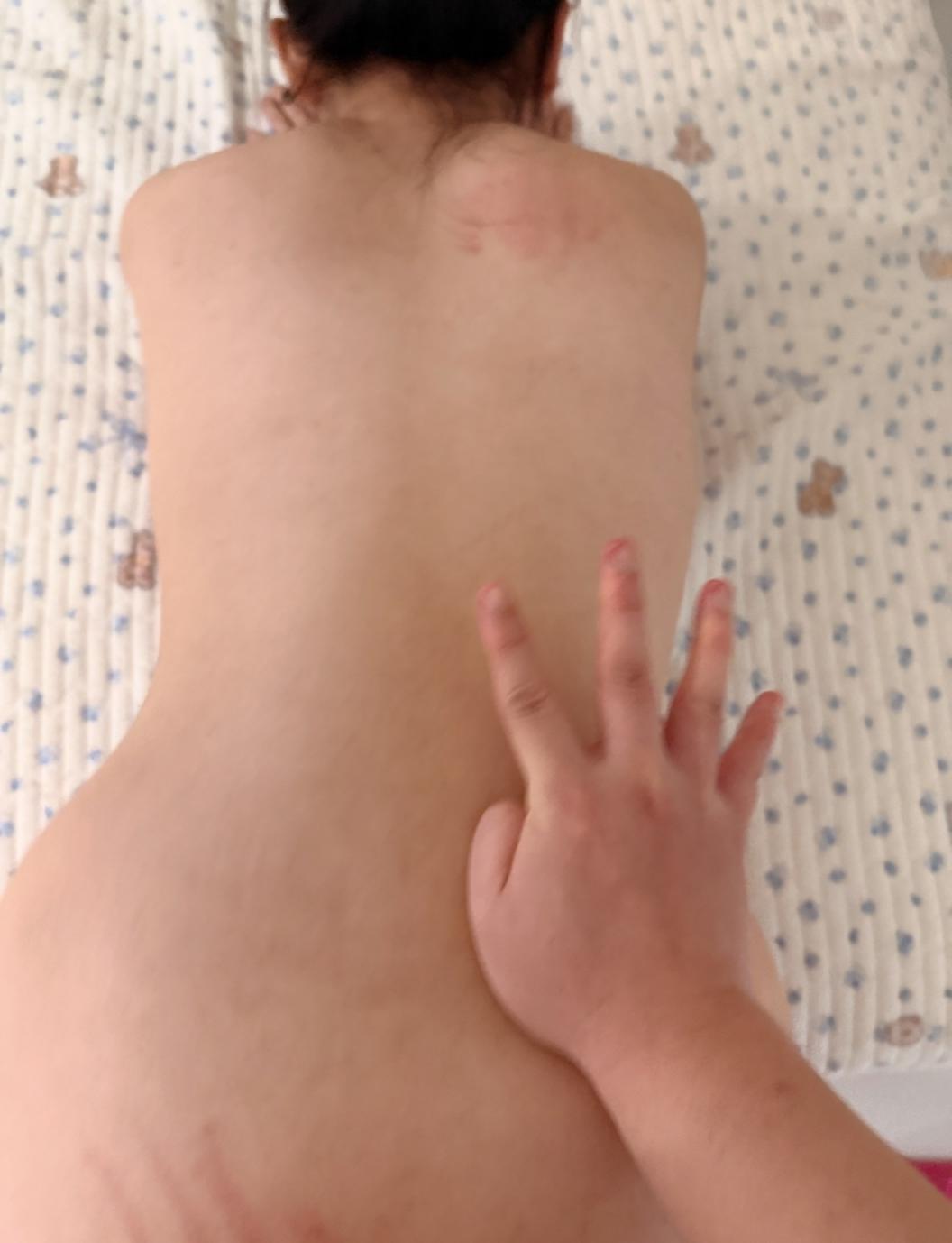 98年 黑乳娇妻与她的新皮肤